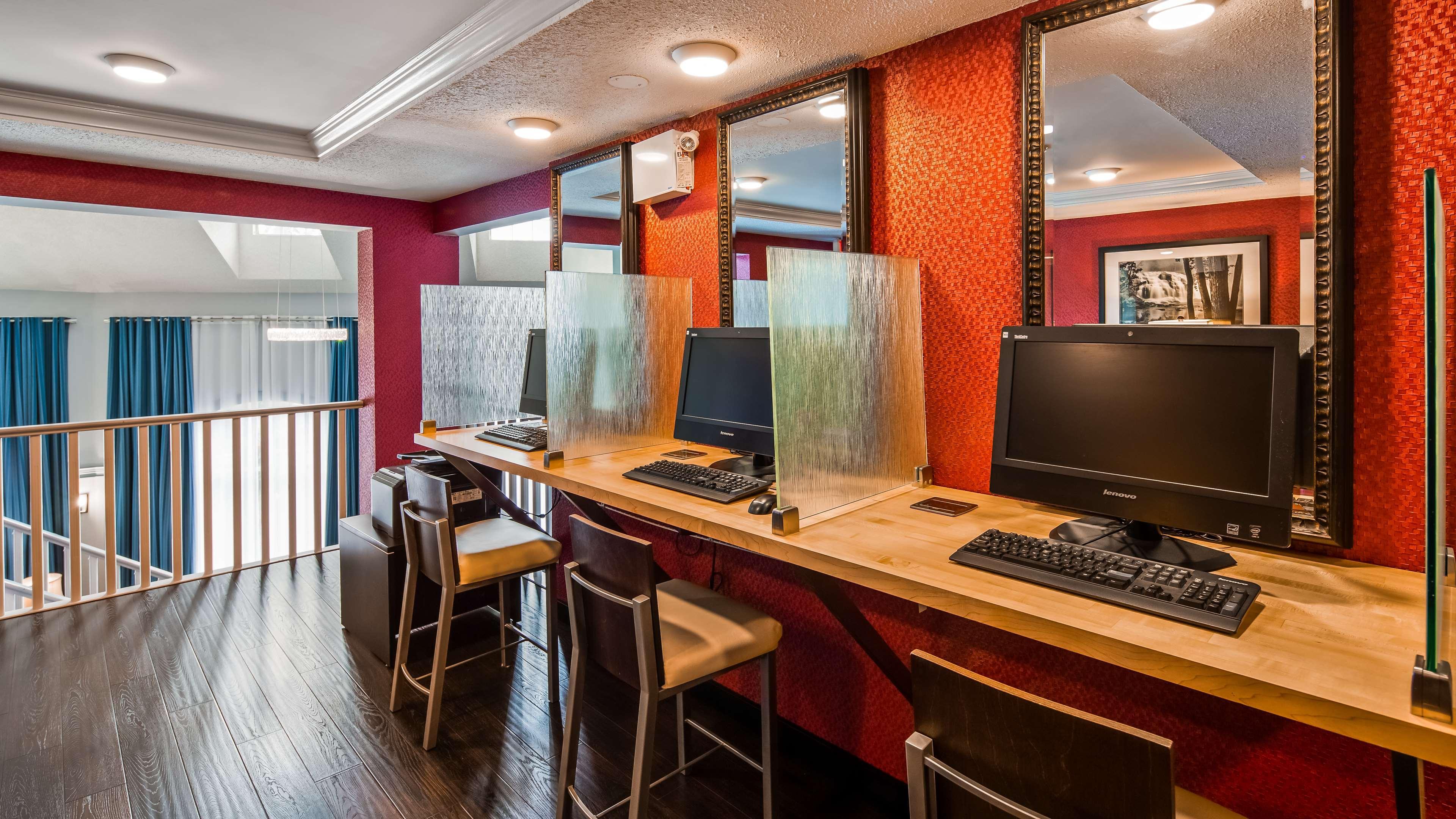 Best Western Plus Regency Inn And Conference Centre Abbotsford Kültér fotó