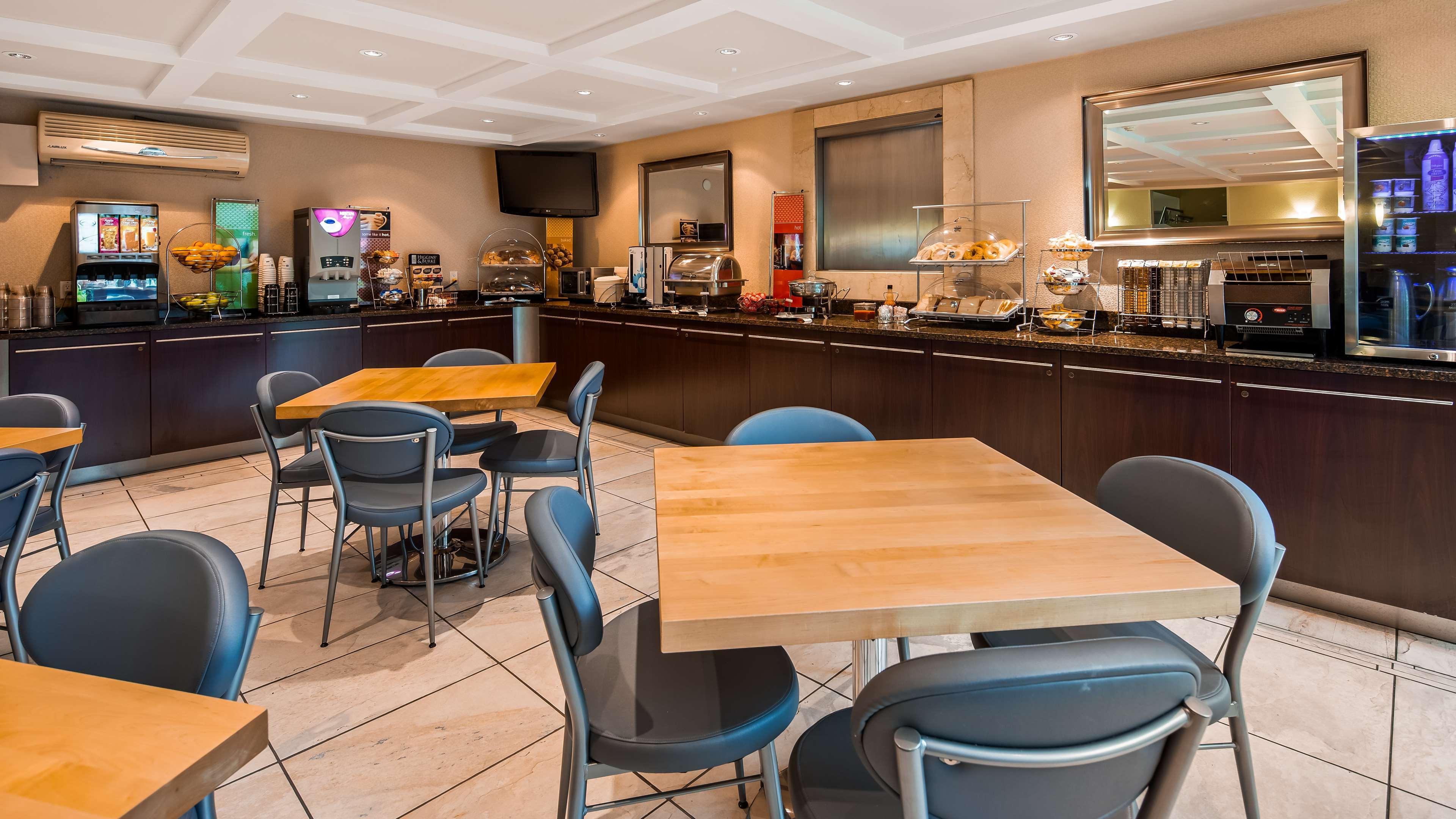 Best Western Plus Regency Inn And Conference Centre Abbotsford Kültér fotó