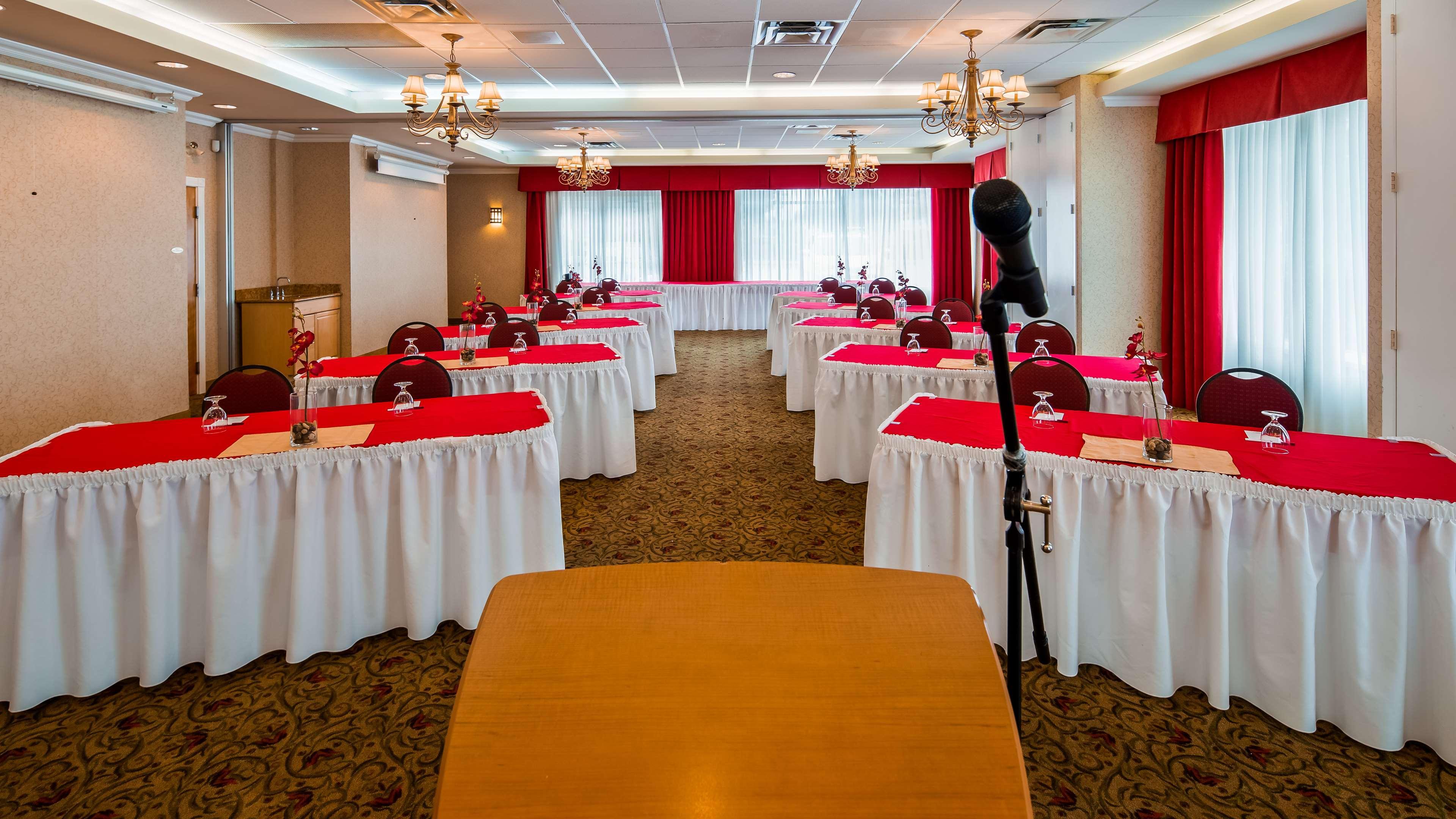 Best Western Plus Regency Inn And Conference Centre Abbotsford Kültér fotó